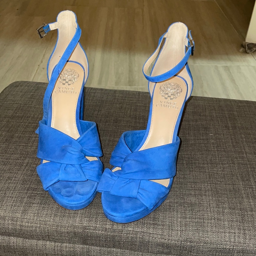 Vince Camuto heel